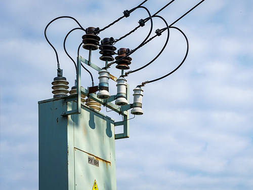 电压与电流信号传输特点